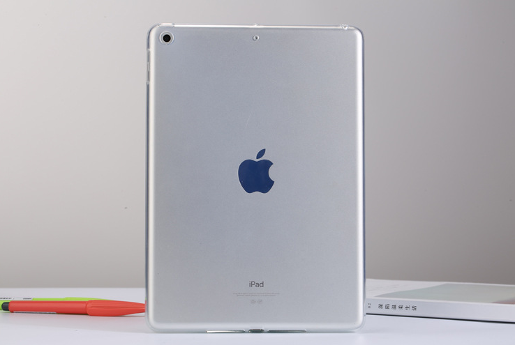 Op Lung Ipad 10 2 Inch Gen 7 8 9 Silicon Trong Suot (1)