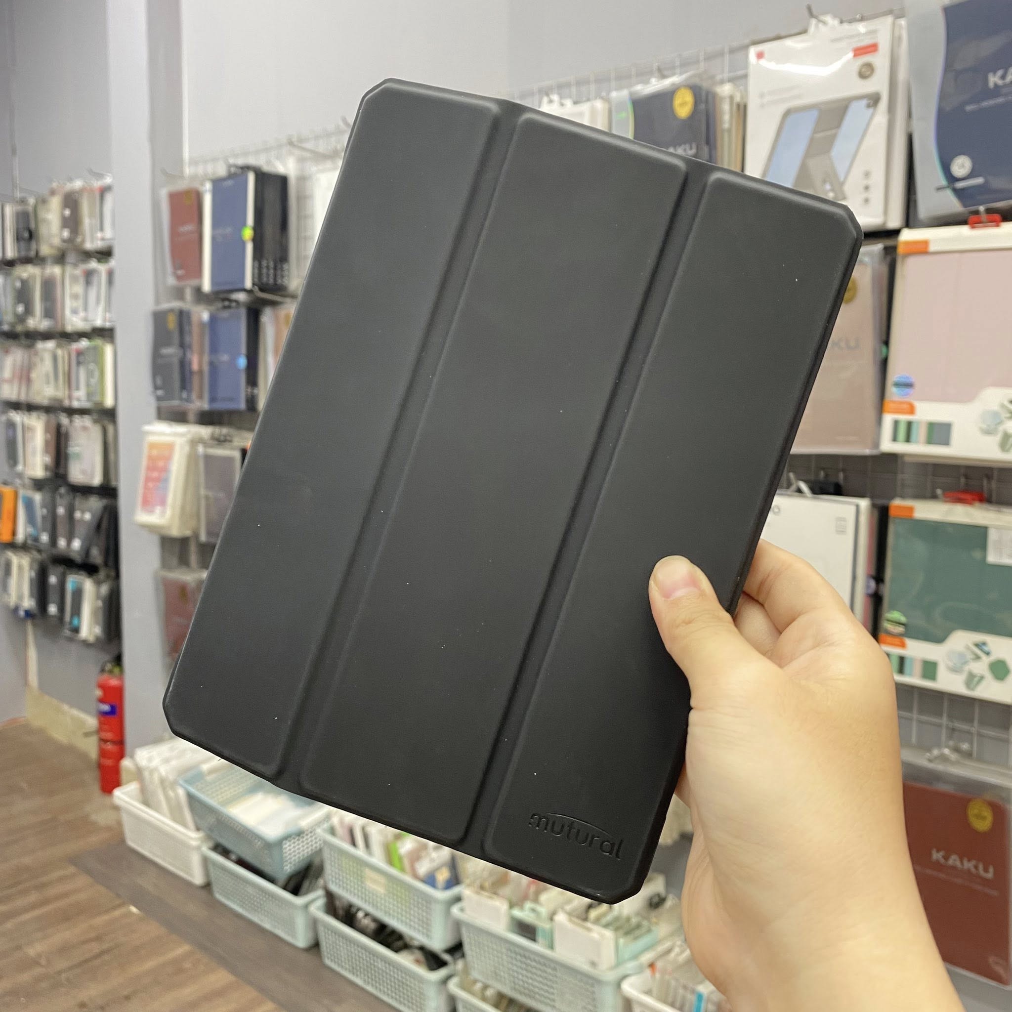 Bao Da Ipad Mini 7 A17 Pro Chinh Hang Mutural Folio Case (2)