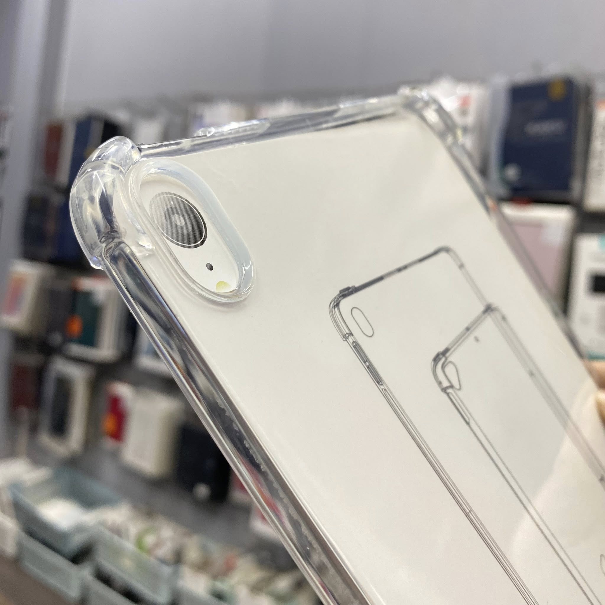 Op Lung Silicon Ipad Mini 7 A17 Pro Deo Trong Suot Chong Soc (2)