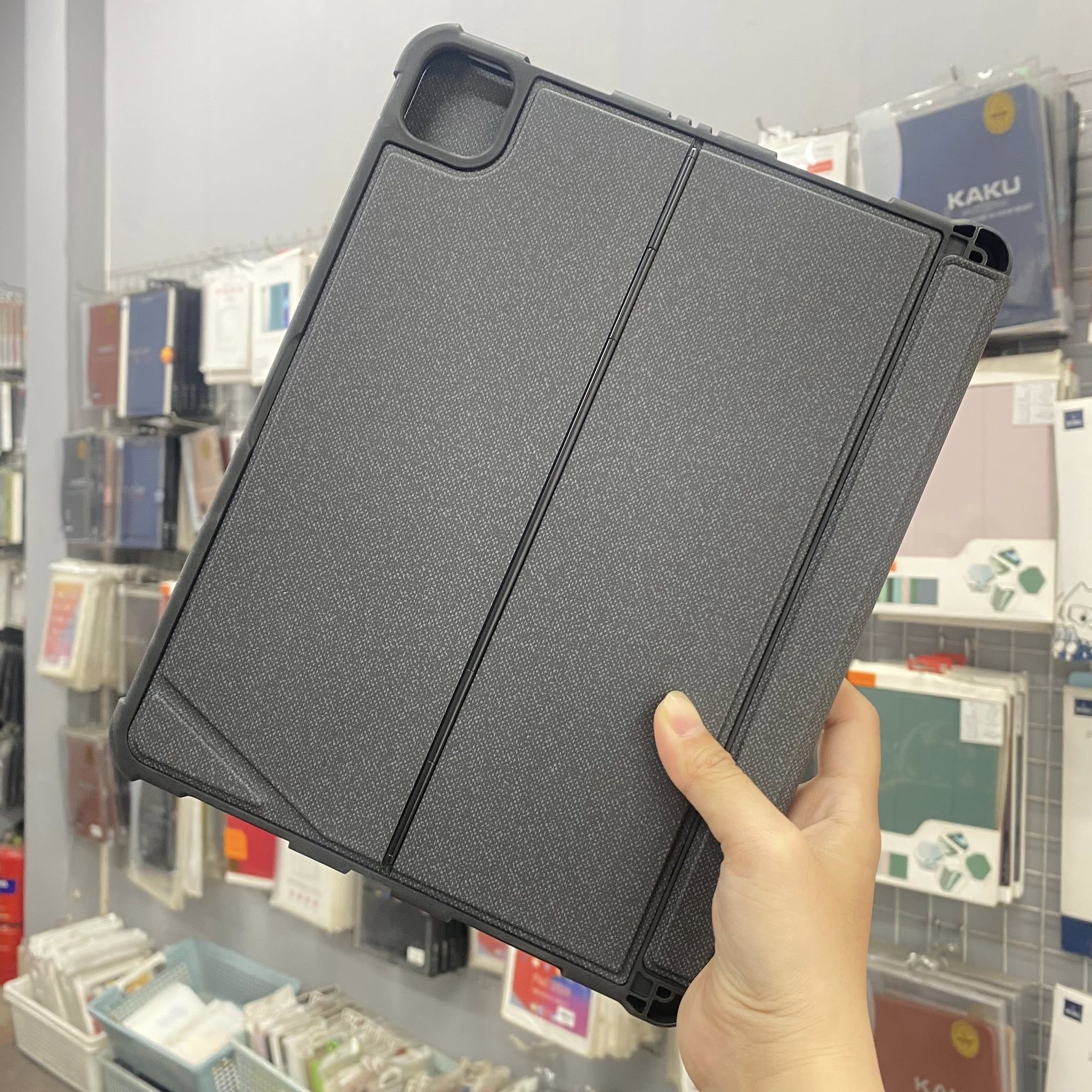 Bao Da Kem Ban Phim Ipad Air 11 Inch M3 Chinh Hang Wiwu Mag Touch Keyboard Case (3)