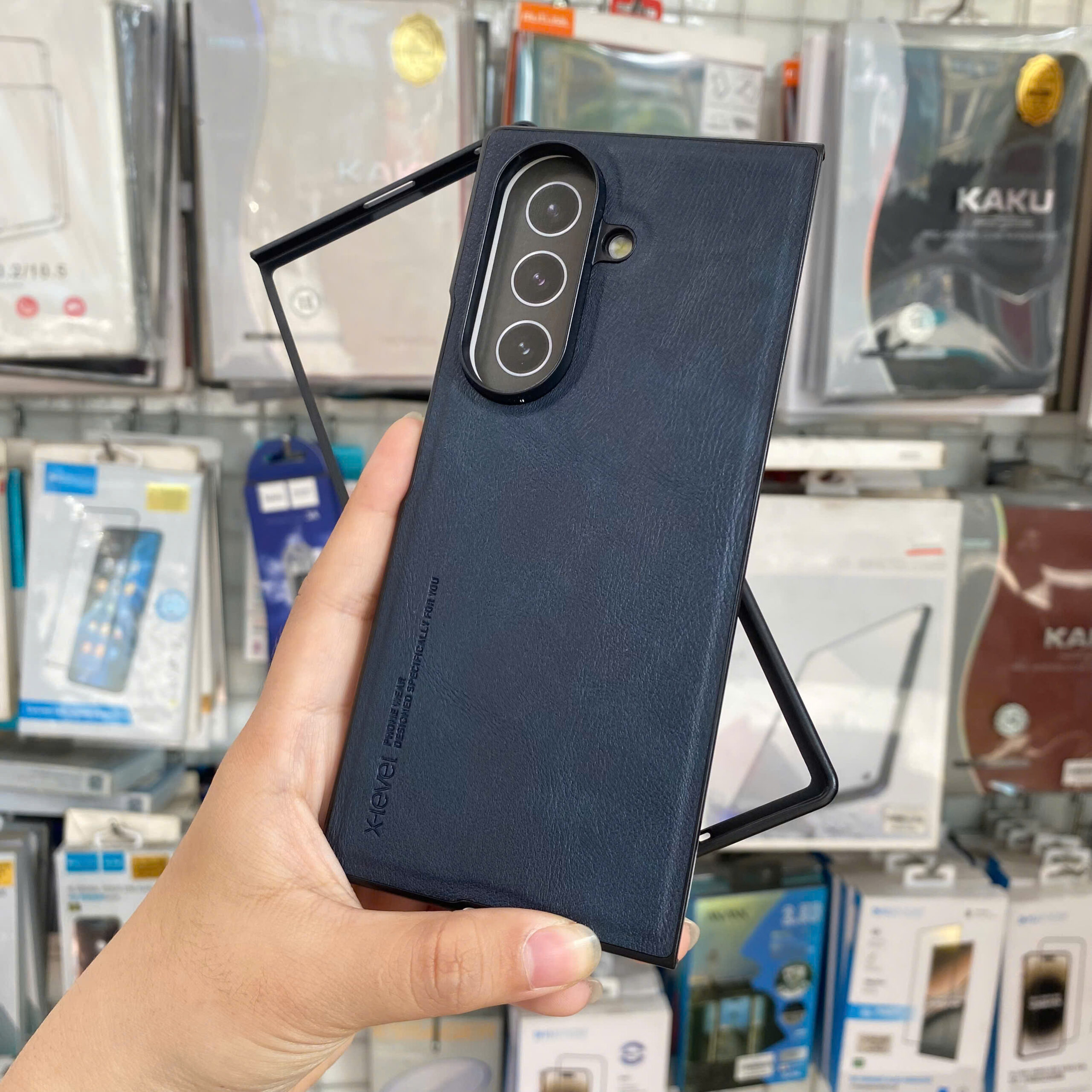 Op Lung Da Samsung Z Fold 7 Chinh Hang X Level Earl (2)