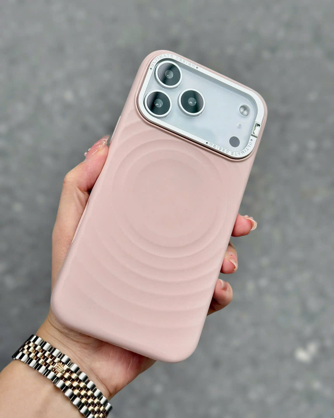 Op Lung Iphone 17 Pro Max Chinh Hang Dfans Silicone Ripple Diamond (19)