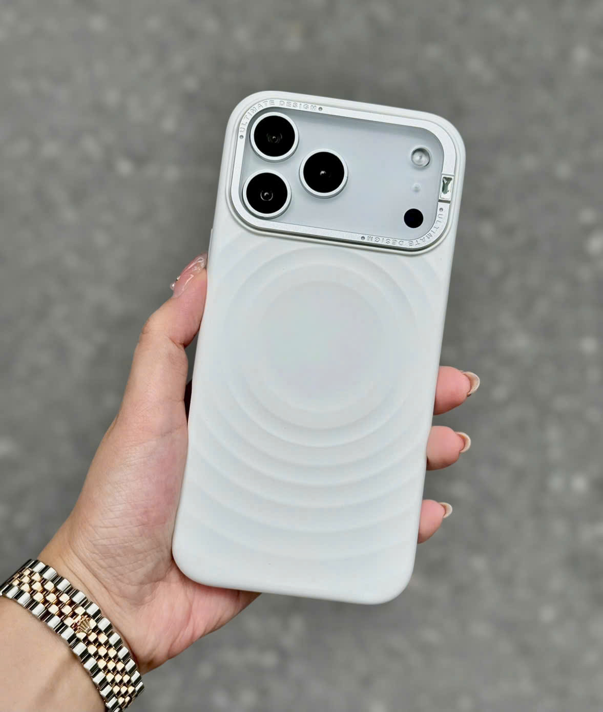 Op Lung Iphone 17 Pro Max Chinh Hang Dfans Silicone Ripple Diamond (6)