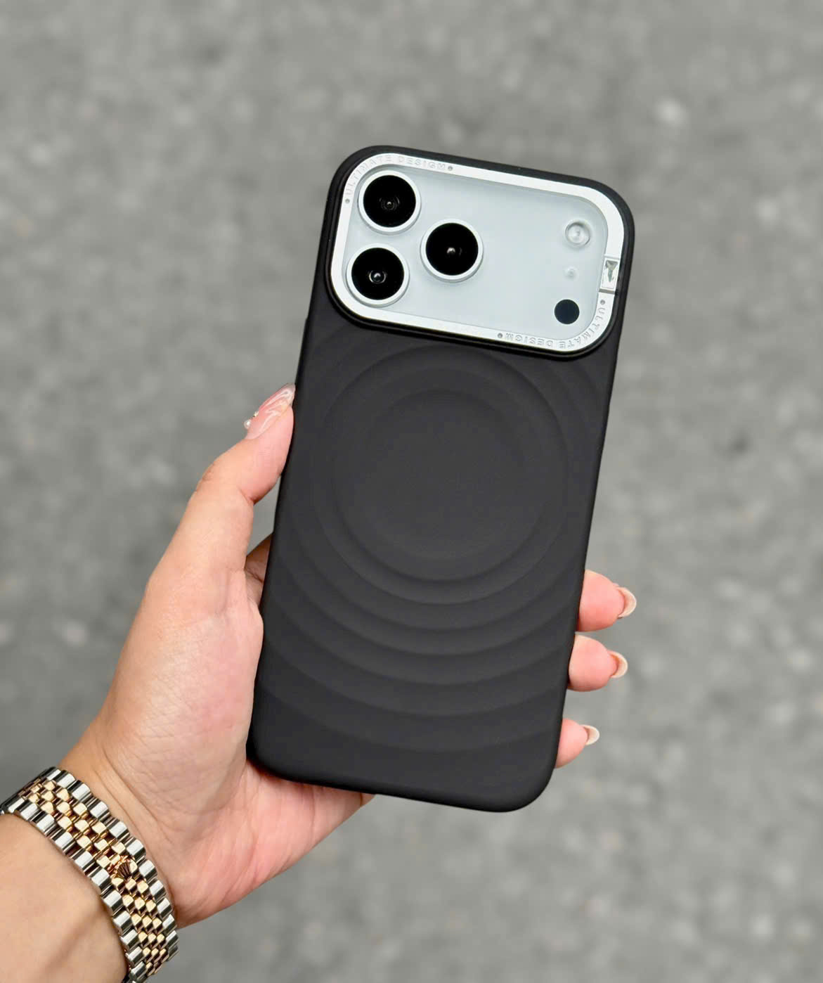 Op Lung Iphone 17 Pro Max Chinh Hang Dfans Silicone Ripple Diamond (7)