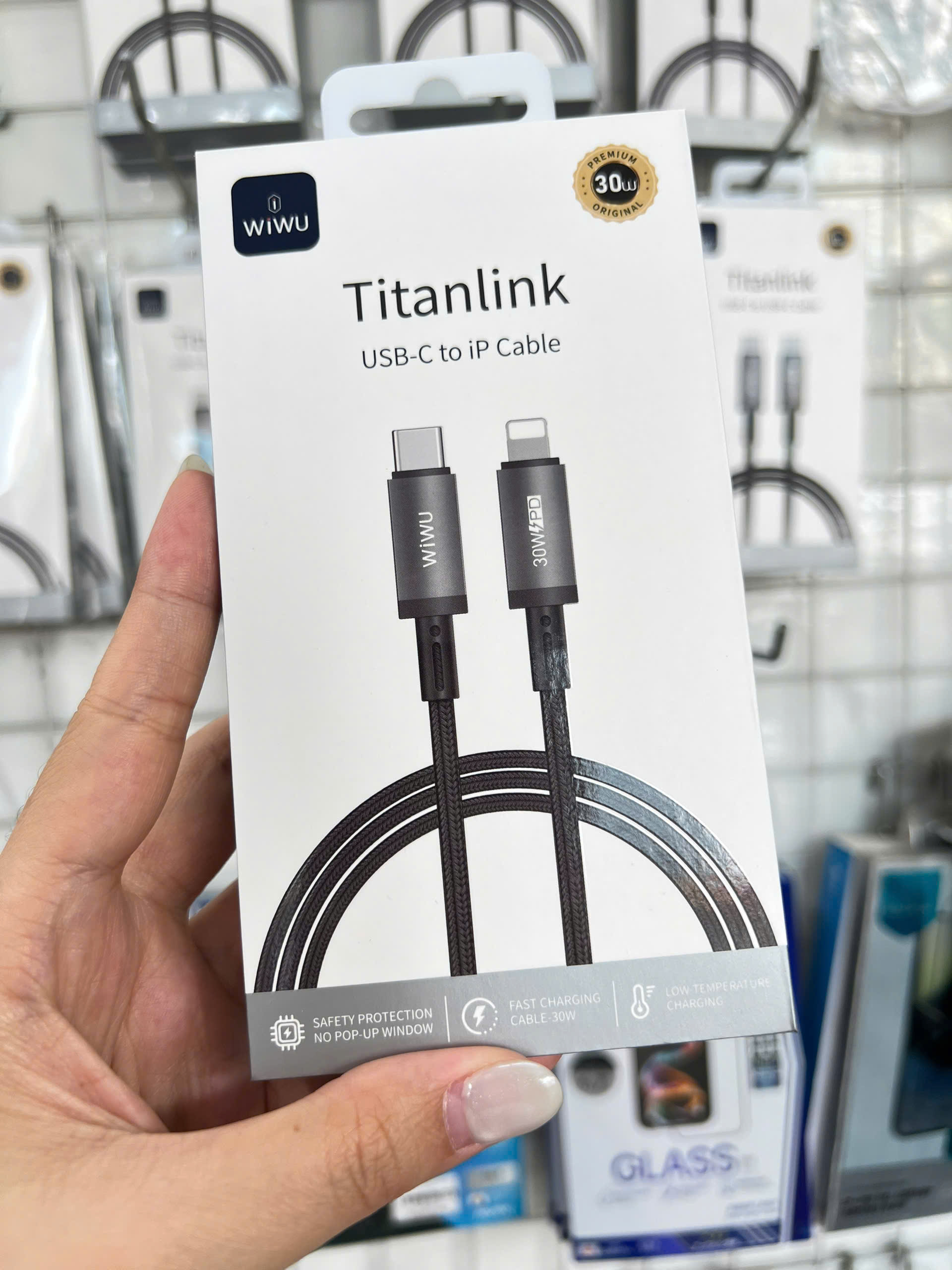 Cap Sac Nhanh Wiwu New Titanlink 30w Wi C056 (1)