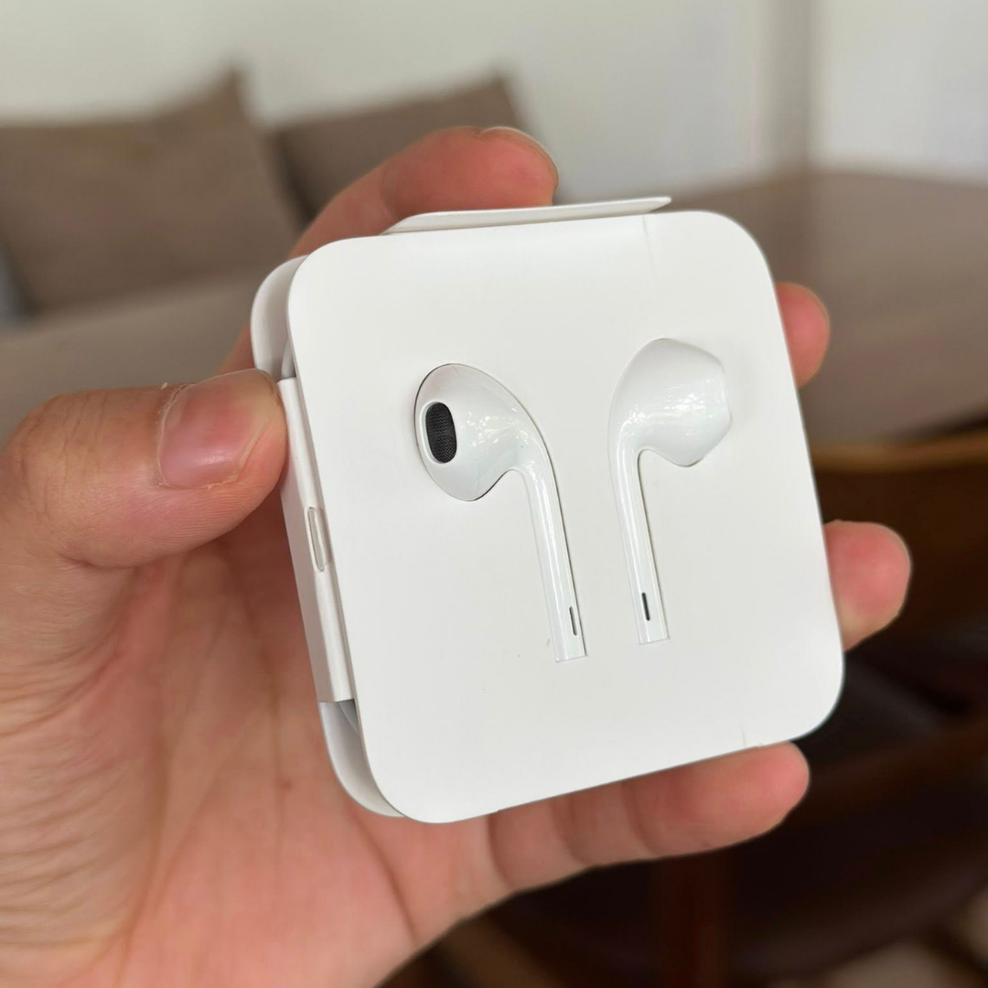 Tai nghe dây Apple EarPods (cổng USB-C) chính hãng cho iPhone
